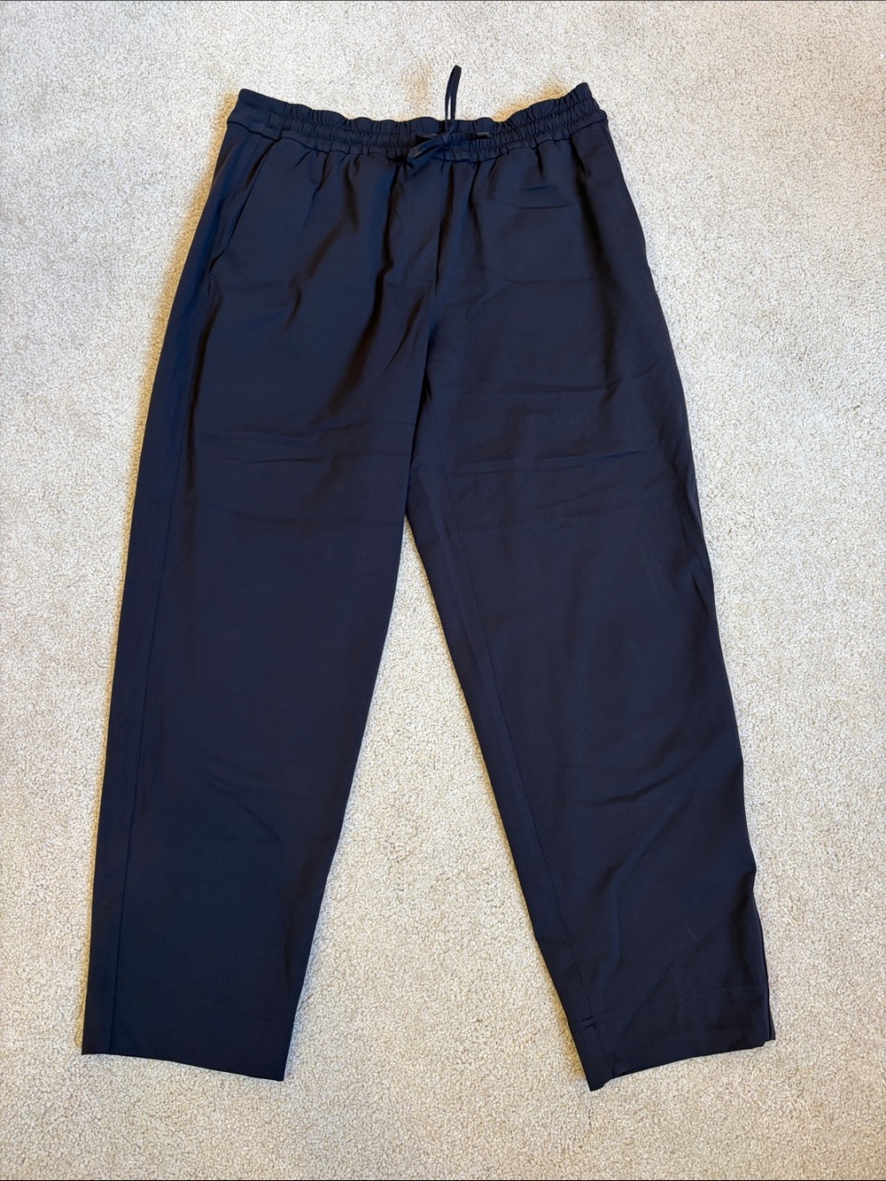lululemon athletica Men's Black Relaxed Jogger Pants
